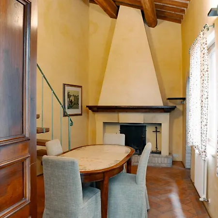 - Palazzo Paltroni Urbino